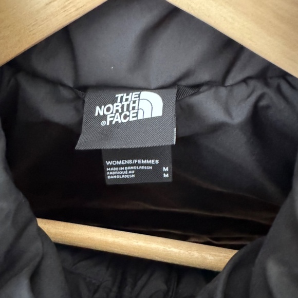 Women’s Aconcagua 3 Jacket Size Medium - Picture 3 of 4